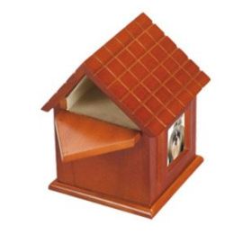 Small Dog House 50 Cu In