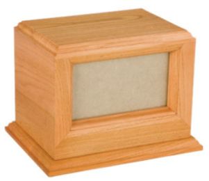 Picture Forest Oak Large Adult Cremation Urn 230 Cu. In.