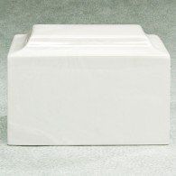 Syracco Majesty White Urn 210 Cu In